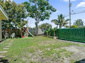 1007 N 31st Rd, Hollywood FL 33021