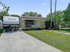 1007 N 31st Rd, Hollywood FL 33021