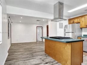 1007 N 31st Rd, Hollywood FL 33021