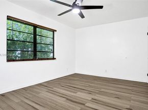 1007 N 31st Rd, Hollywood FL 33021