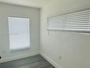 1100 NW 75th St, Miami FL 33150