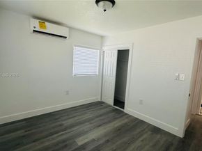 1100 NW 75th St, Miami FL 33150