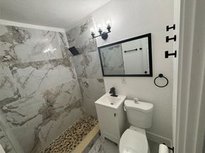 1100 NW 75th St, Miami FL 33150