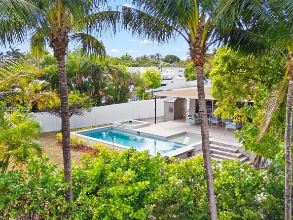 2684 Marathon Ln, Fort Lauderdale FL 33312