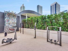 801 S Miami Ave 2310, Miami FL 33131