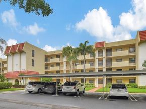 23344 Carolwood Ln 106, Boca Raton FL 33428