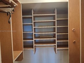 1000 Saint Charles Pl L2, Pembroke Pines FL 33026