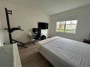 8826 W Flagler St 112, Miami FL 33174