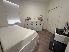 8826 W Flagler St 112, Miami FL 33174