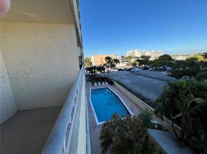 900 NE 18th Ave 306, Fort Lauderdale FL 33304