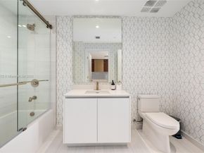 2678 Tigertail Ave 1705, Miami FL 33133