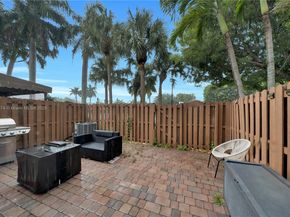 22084 SW 93rd Pl, Cutler Bay FL 33190
