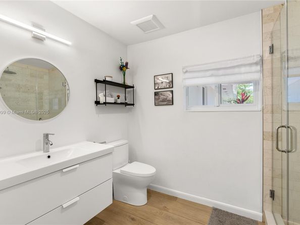 8445 SW 158th St, Palmetto Bay FL 33157