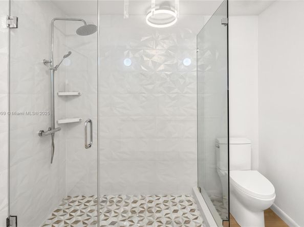 8445 SW 158th St, Palmetto Bay FL 33157