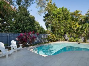 8445 SW 158th St, Palmetto Bay FL 33157