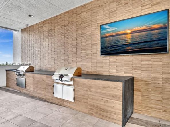 3900 Biscayne Blvd S616, Miami FL 33137