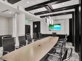 1000 W Island Blvd 2909, Aventura FL 33160