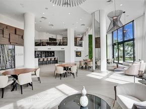 1000 W Island Blvd 2909, Aventura FL 33160