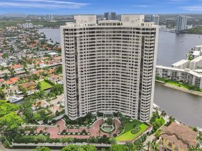1000 W Island Blvd 2909, Aventura FL 33160
