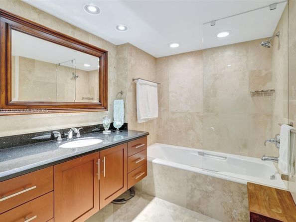2100 S Ocean Ln 1109, Fort Lauderdale FL 33316