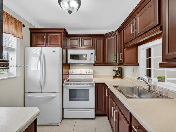 3501 NW 47th Ave 507, Lauderdale Lakes FL 33319