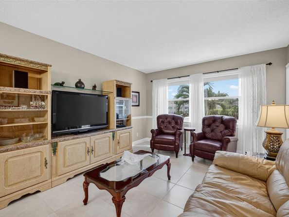 3501 NW 47th Ave 507, Lauderdale Lakes FL 33319