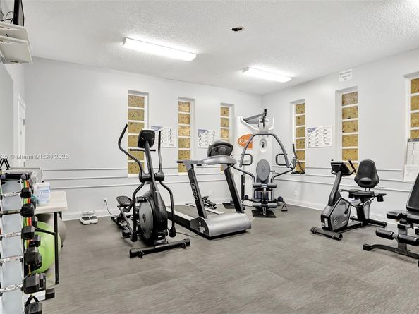 3501 NW 47th Ave 507, Lauderdale Lakes FL 33319