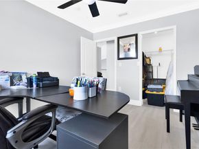 15668 SW 91st Ln, Miami FL 33196