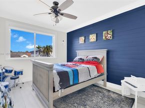 15668 SW 91st Ln, Miami FL 33196