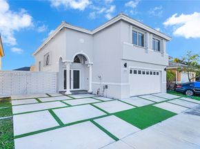 15668 SW 91st Ln, Miami FL 33196