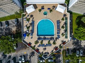 3701 N Country Club Dr 1804, Aventura FL 33180