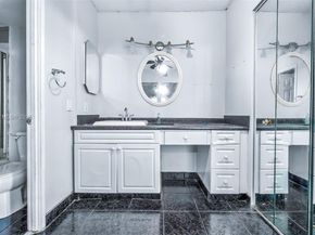 3701 N Country Club Dr 1804, Aventura FL 33180