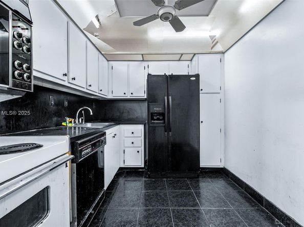 3701 N Country Club Dr 1804, Aventura FL 33180