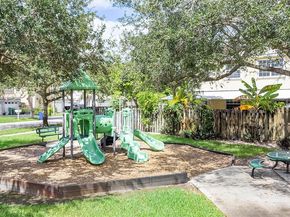 5998 SW 112th Dr, Cooper City FL 33330