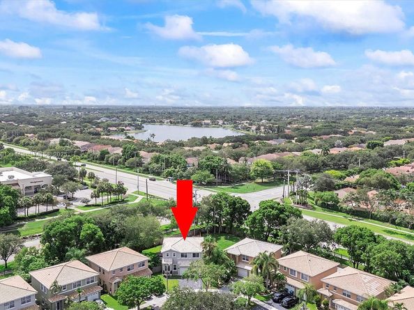 5998 SW 112th Dr, Cooper City FL 33330
