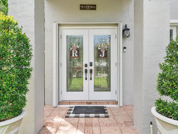 5998 SW 112th Dr, Cooper City FL 33330