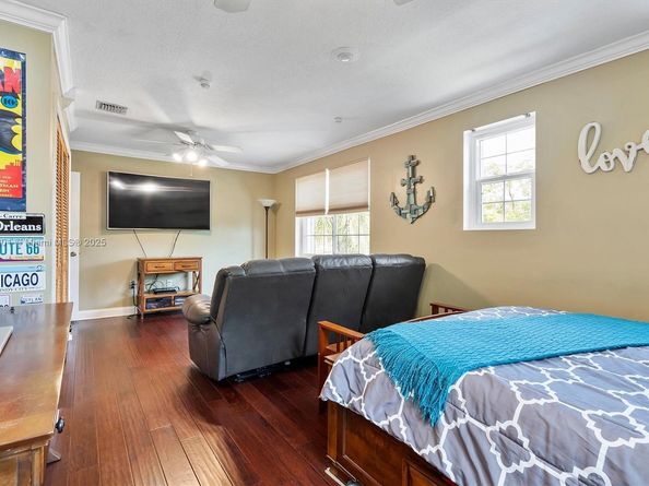 5998 SW 112th Dr, Cooper City FL 33330