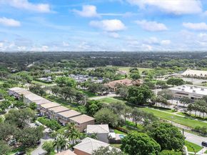 5998 SW 112th Dr, Cooper City FL 33330