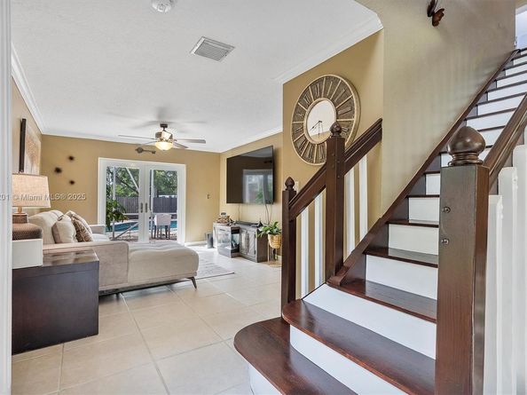 5998 SW 112th Dr, Cooper City FL 33330