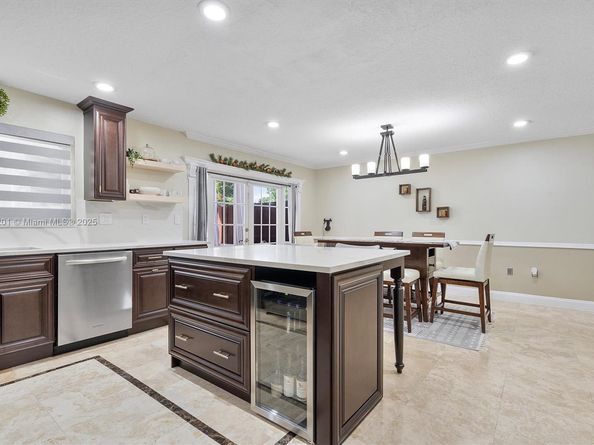 5998 SW 112th Dr, Cooper City FL 33330