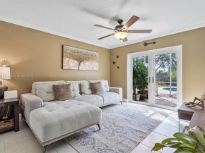 5998 SW 112th Dr, Cooper City FL 33330