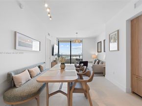 159 NE 6th St 2415, Miami FL 33132