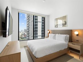 159 NE 6th St 2415, Miami FL 33132