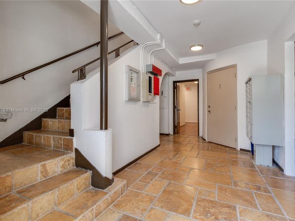 1241 14th St 9, Miami Beach FL 33139