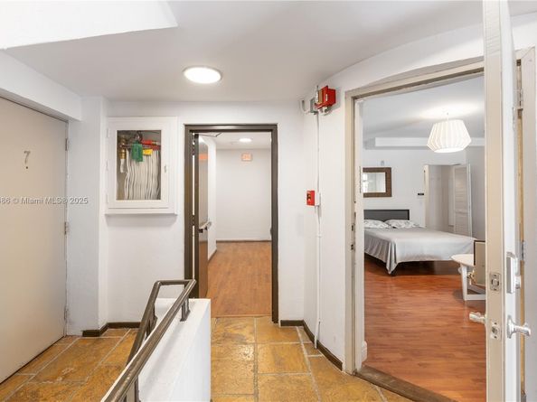 1241 14th St 9, Miami Beach FL 33139