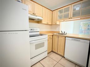 9310 Fontainebleau Blvd 203, Miami FL 33172