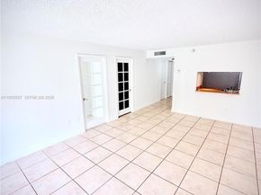 9310 Fontainebleau Blvd 203, Miami FL 33172