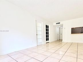 9310 Fontainebleau Blvd 203, Miami FL 33172