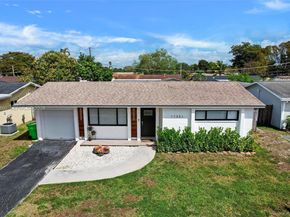 11331 NW 37th St, Sunrise FL 33323