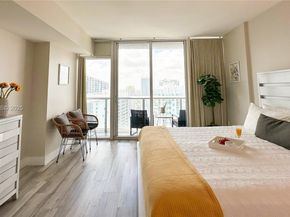 485 Brickell Ave 4405, Miami FL 33131